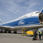 Аэропорт Владивостока получил право на прием самолетов Boeing 747-8